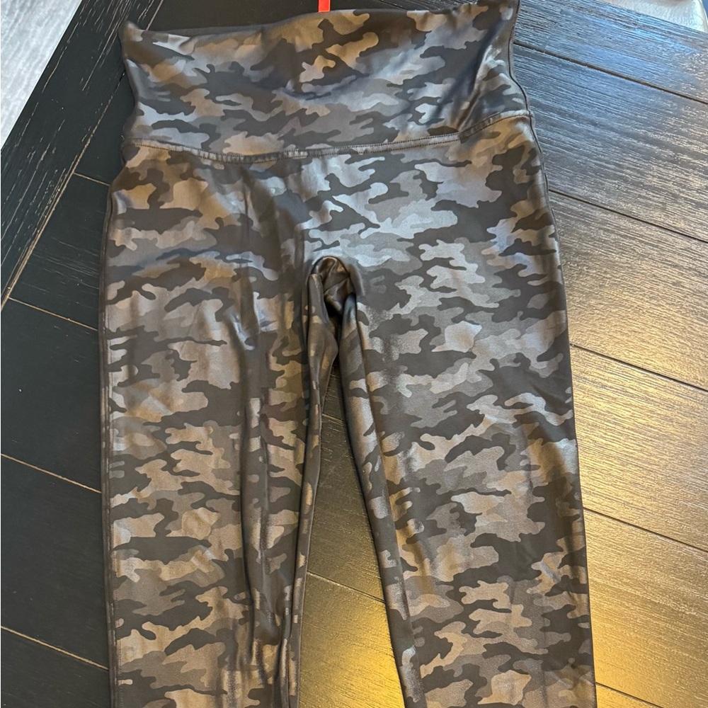 Spanx Black Camouflage Leggings